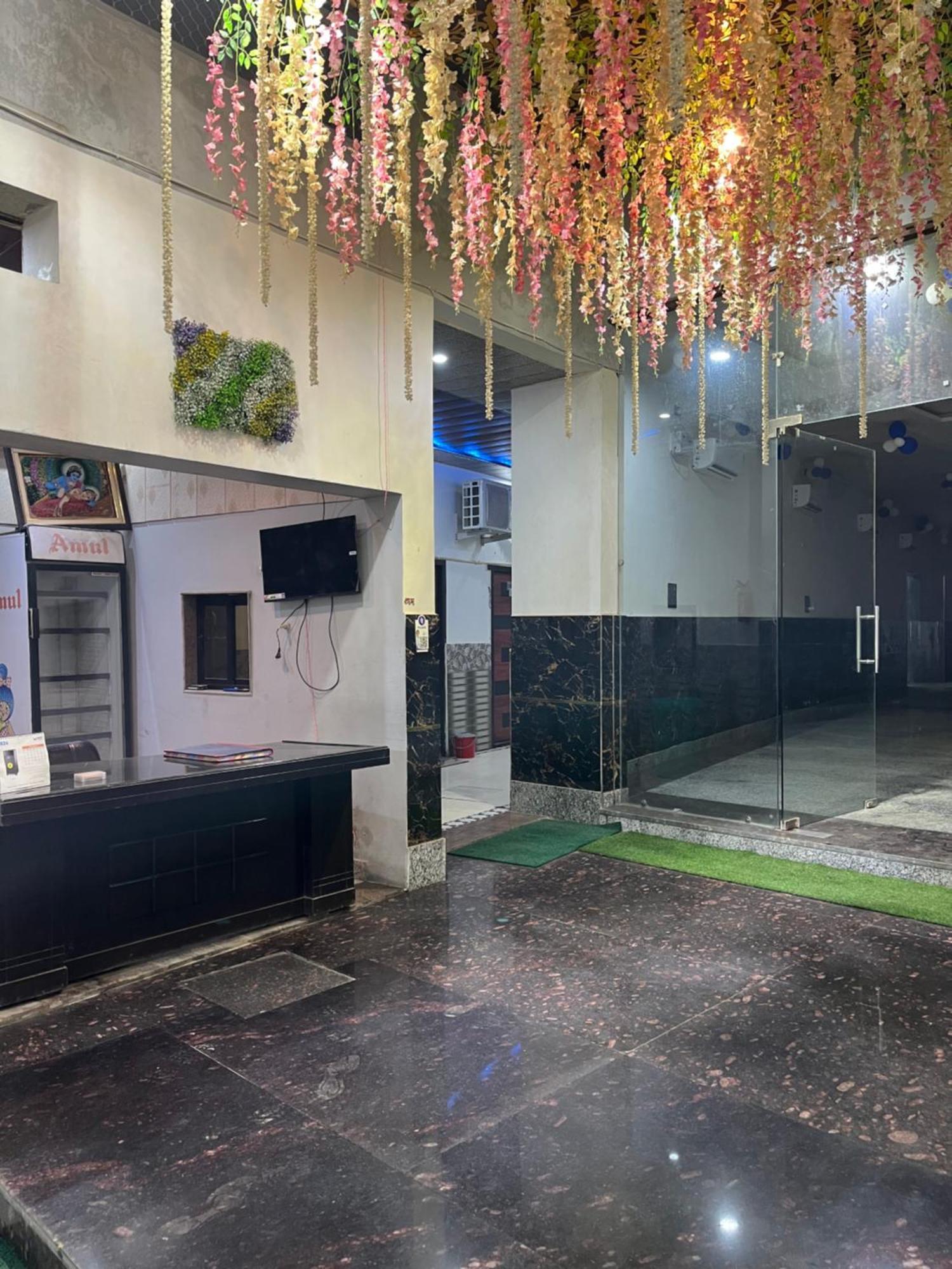 G&G Palace Vrindavan Ngoại thất bức ảnh